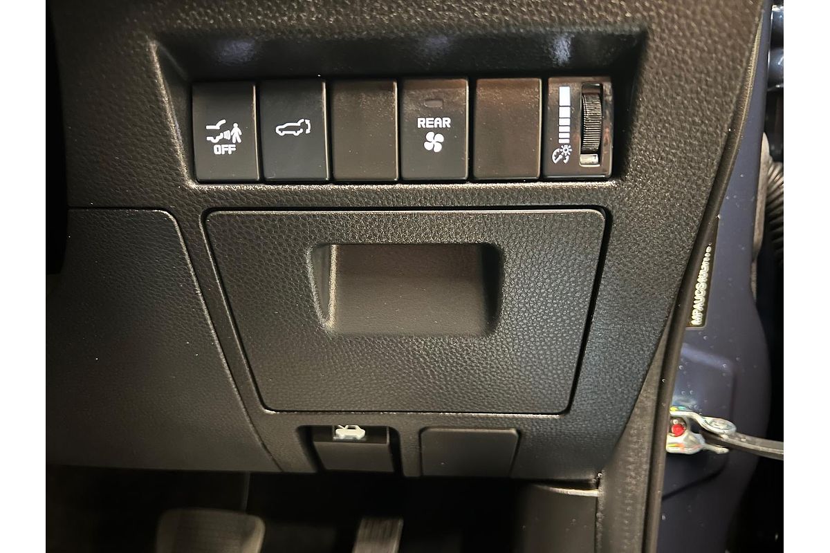 2024 Isuzu MU-X LS-U