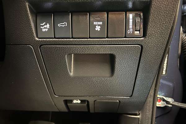 2024 Isuzu MU-X LS-U