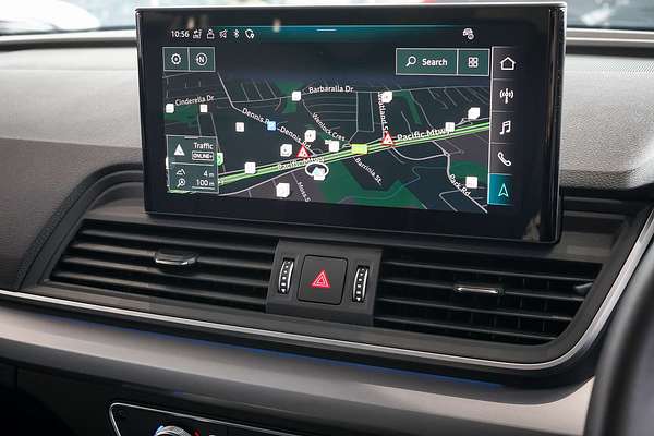 2024 Audi Q5 35 TDI Dynamic Black FY