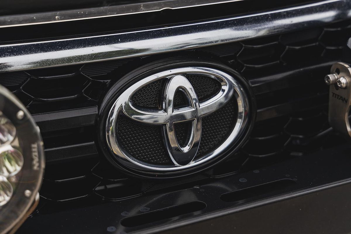 2019 Toyota Hilux SR5 GUN126R 4X4