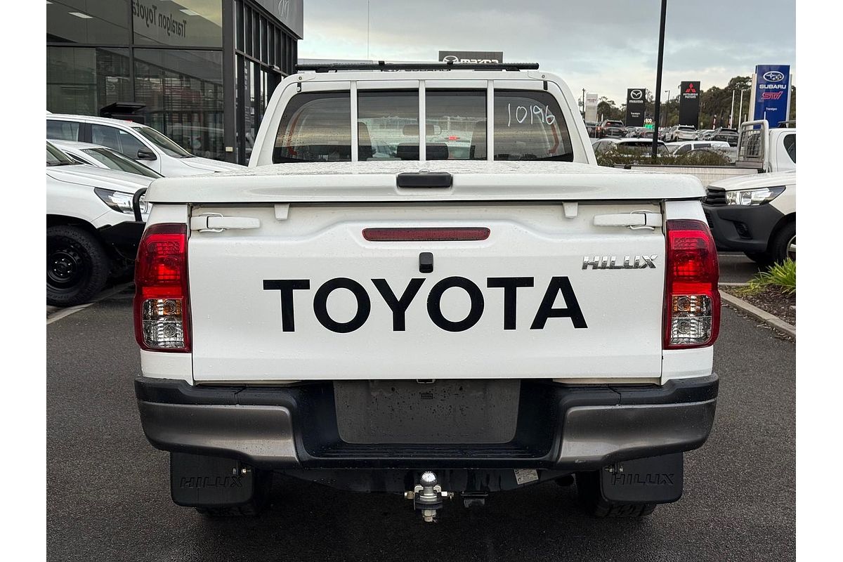 2015 Toyota Hilux SR GUN126R 4X4