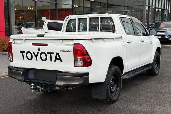 2015 Toyota Hilux SR GUN126R 4X4