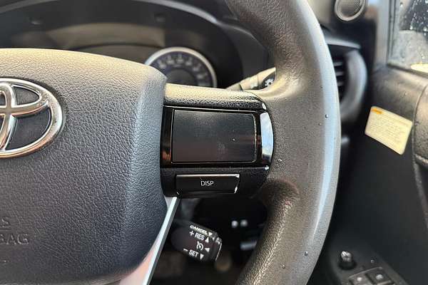 2015 Toyota Hilux SR GUN126R 4X4