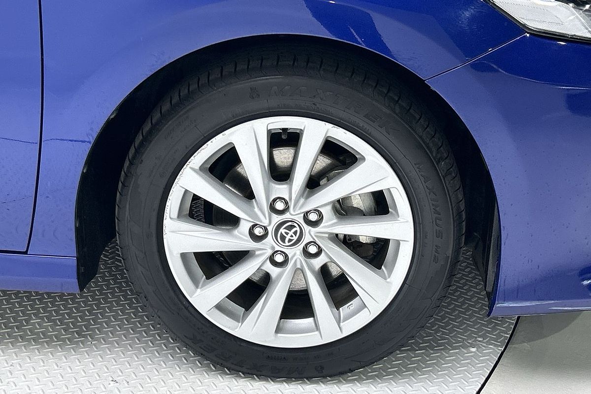 2022 Toyota Camry Ascent AXVA70R