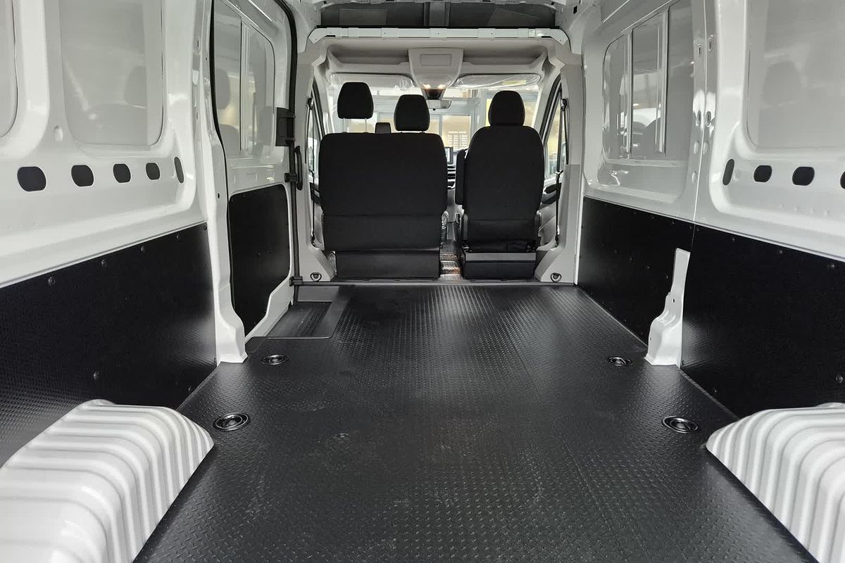 2024 LDV Deliver 9 LWB
