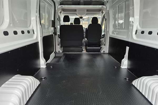 2024 LDV Deliver 9 LWB