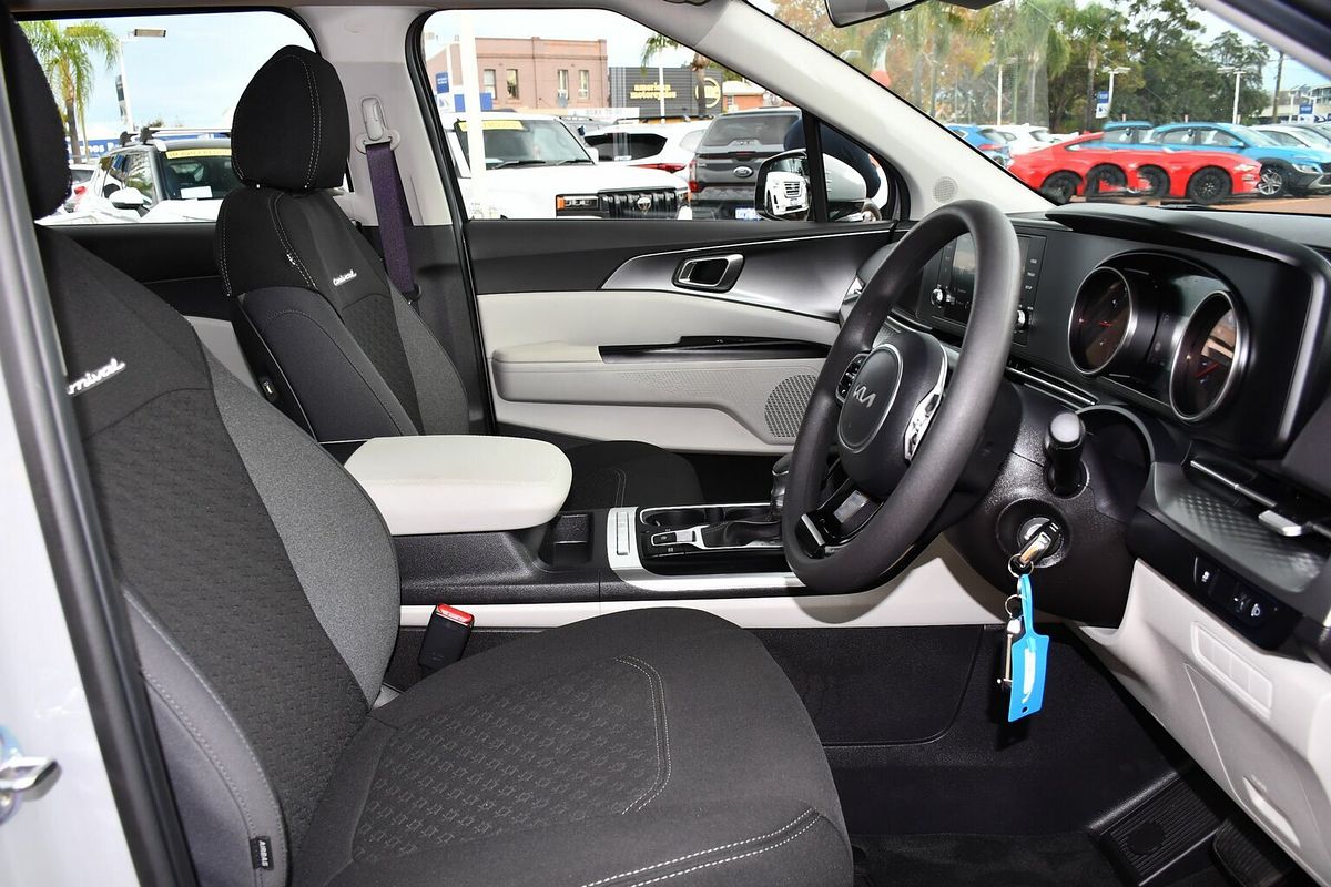 2024 Kia Carnival S KA4