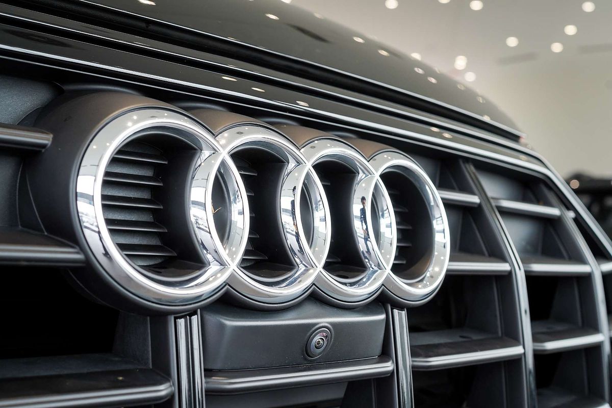 2024 Audi Q5 45 TFSI Sport FY