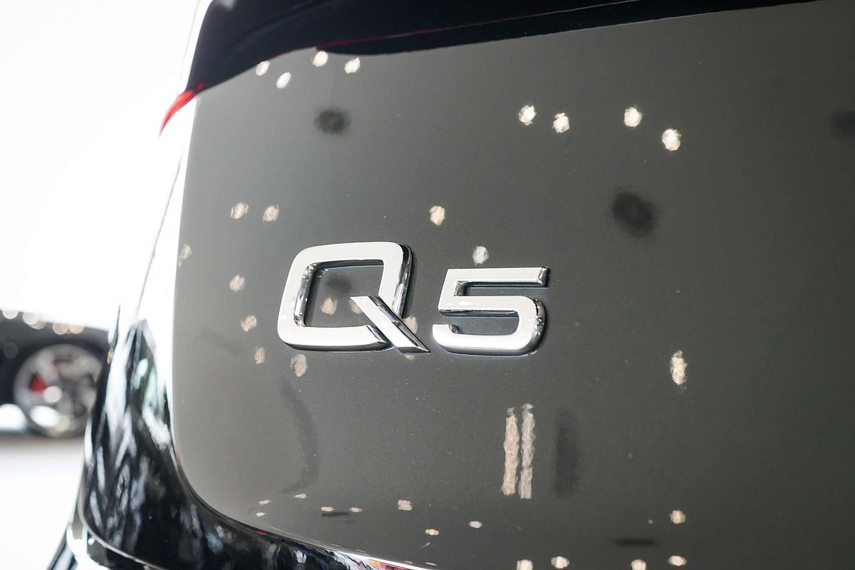 2024 Audi Q5 45 TFSI Sport FY