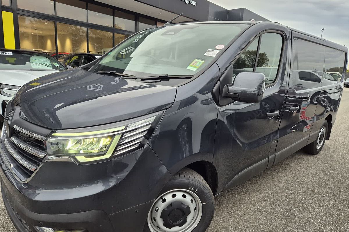 2025 Renault Trafic Premium X82 LWB
