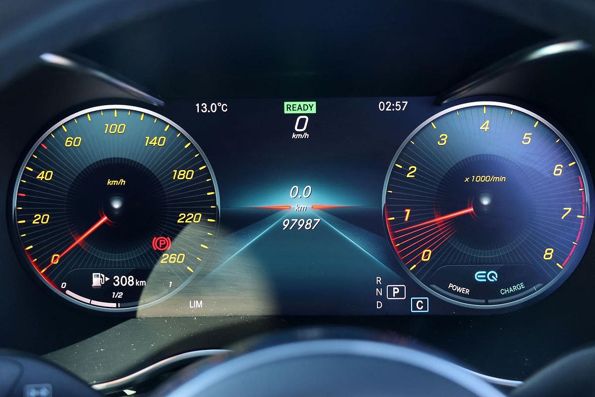 2018 Mercedes-Benz C-Class C200 S205