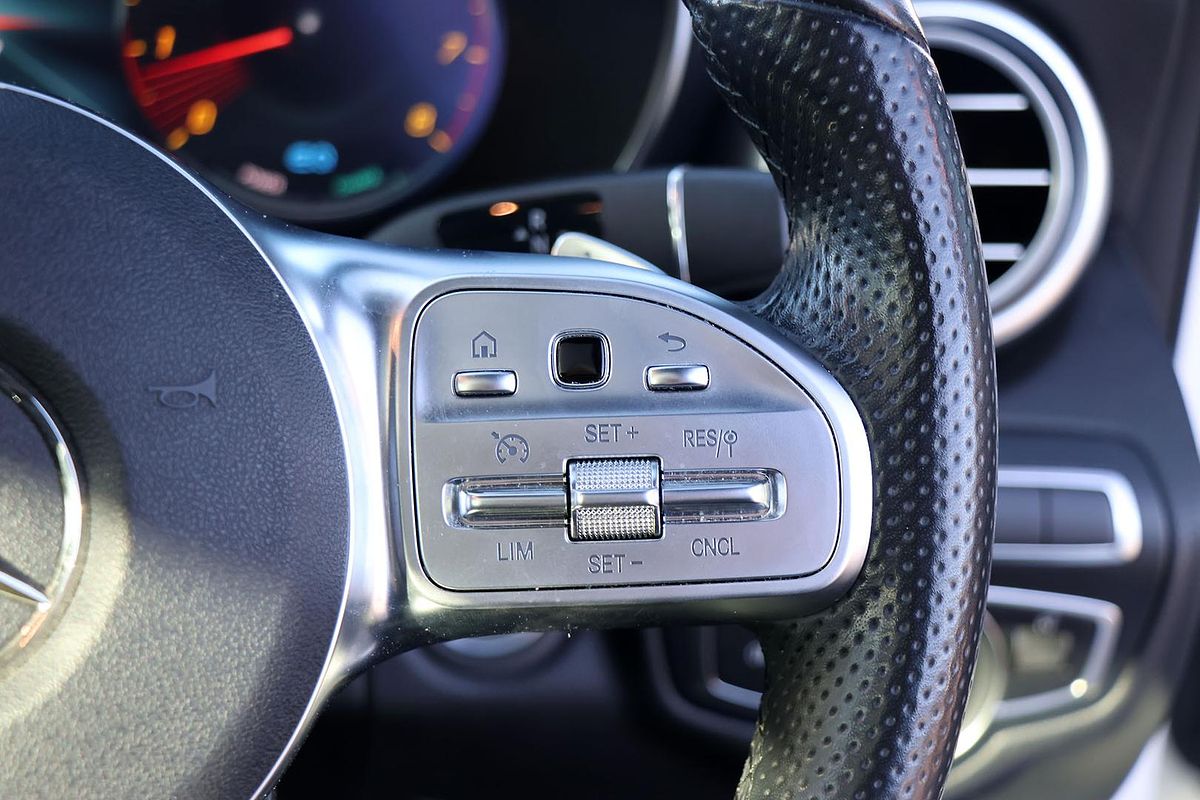 2018 Mercedes-Benz C-Class C200 S205
