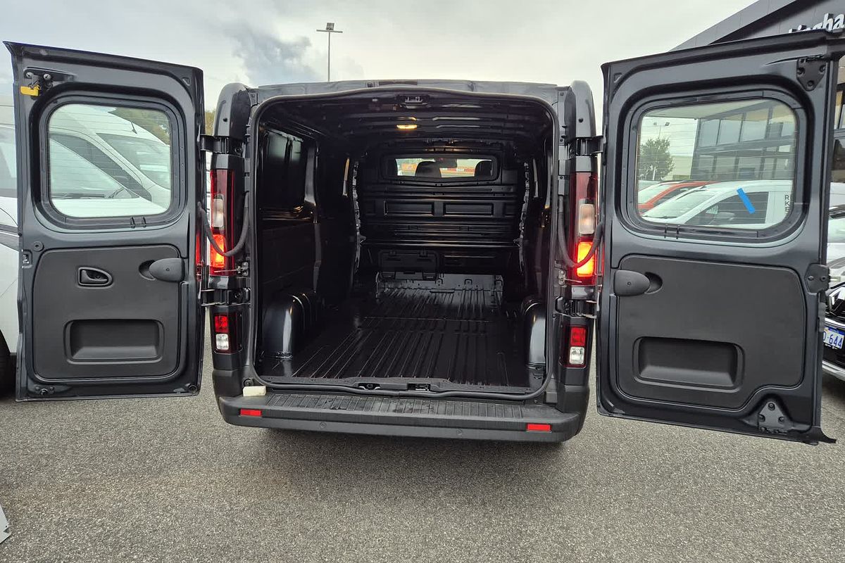 2025 Renault Trafic Premium X82 LWB