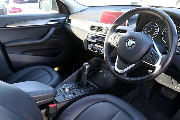 2016 BMW X1 sDrive18d F48