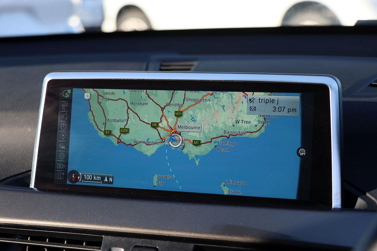 2016 BMW X1 sDrive18d F48