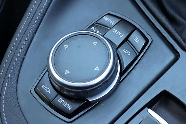 2016 BMW X1 sDrive18d F48