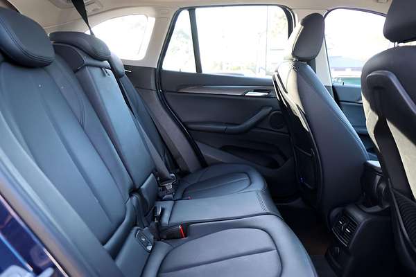 2016 BMW X1 sDrive18d F48