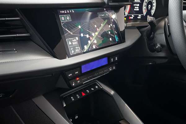 2024 Audi A3 35 TFSI S line GY