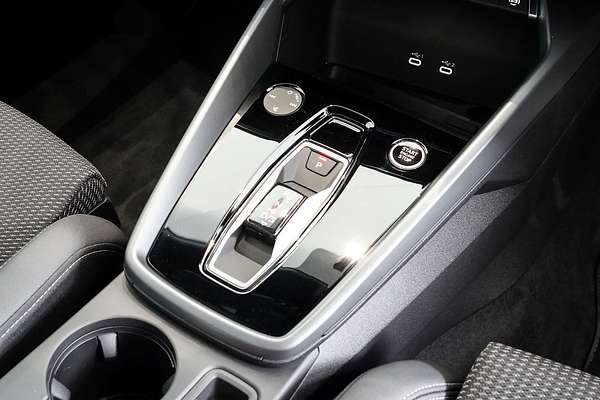 2024 Audi A3 35 TFSI S line GY