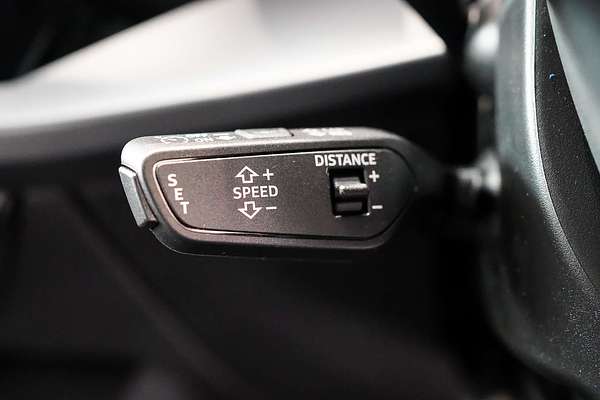 2024 Audi A3 35 TFSI S line GY