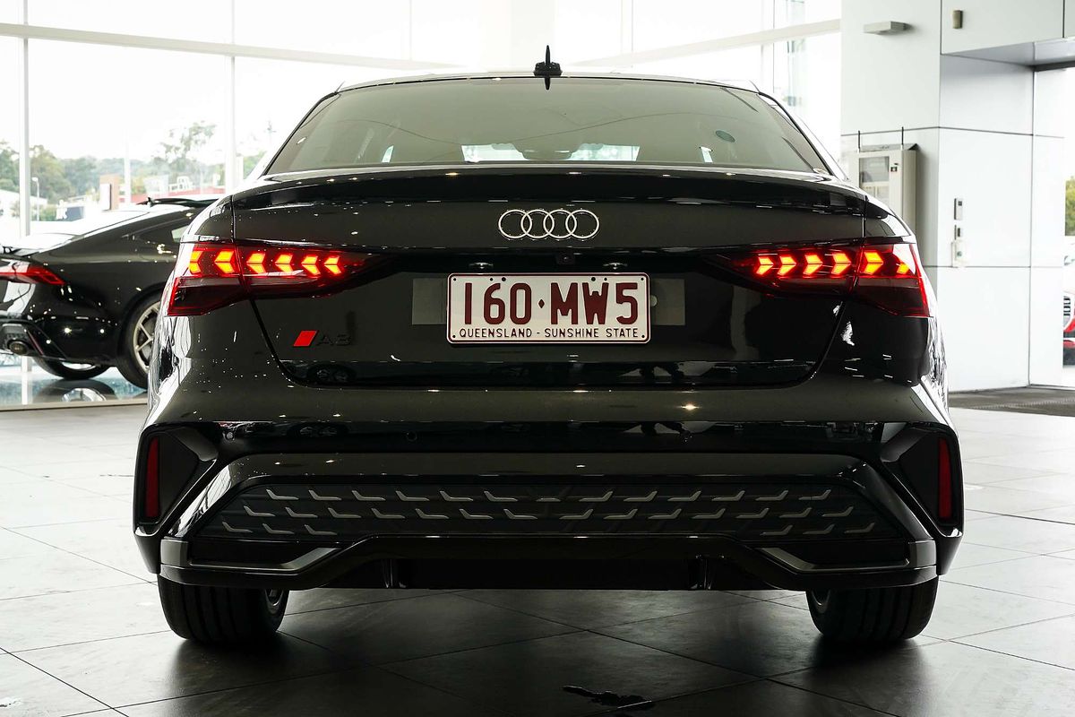 2024 Audi A3 35 TFSI S line GY
