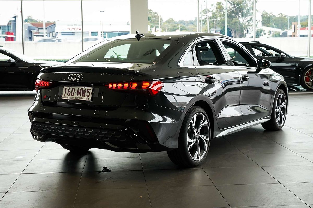 2024 Audi A3 35 TFSI S line GY