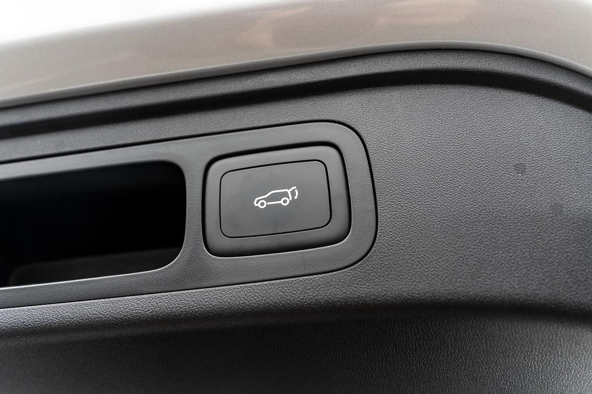 2025 MG MGS5 EV Essence 62 ZS3EM