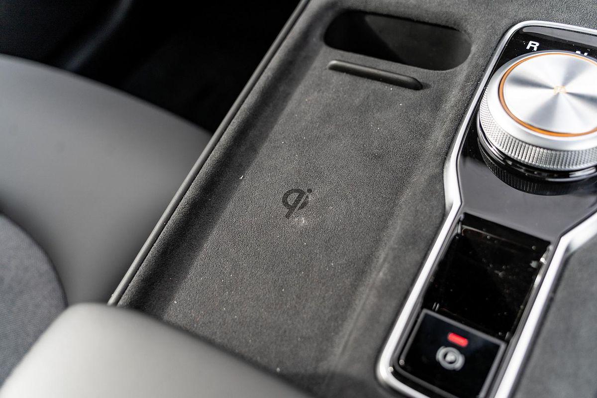 2025 MG MGS5 EV Essence 62 ZS3EM