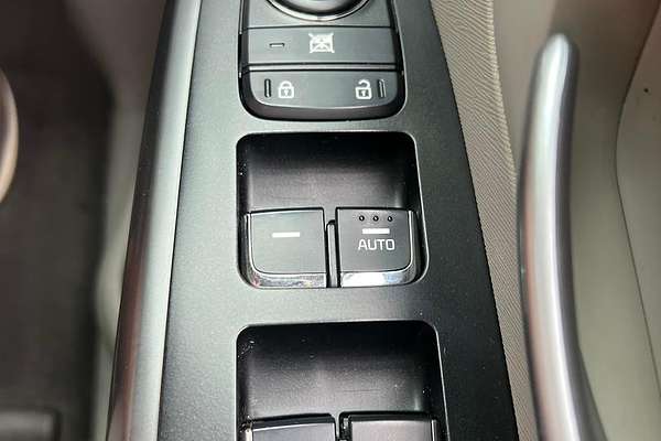 2018 Kia Carnival S YP
