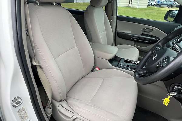 2018 Kia Carnival S YP