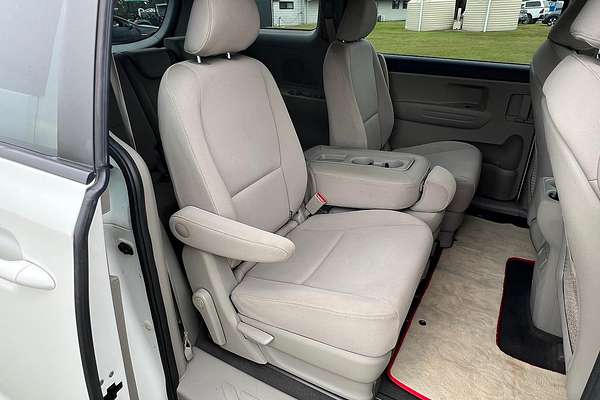 2018 Kia Carnival S YP