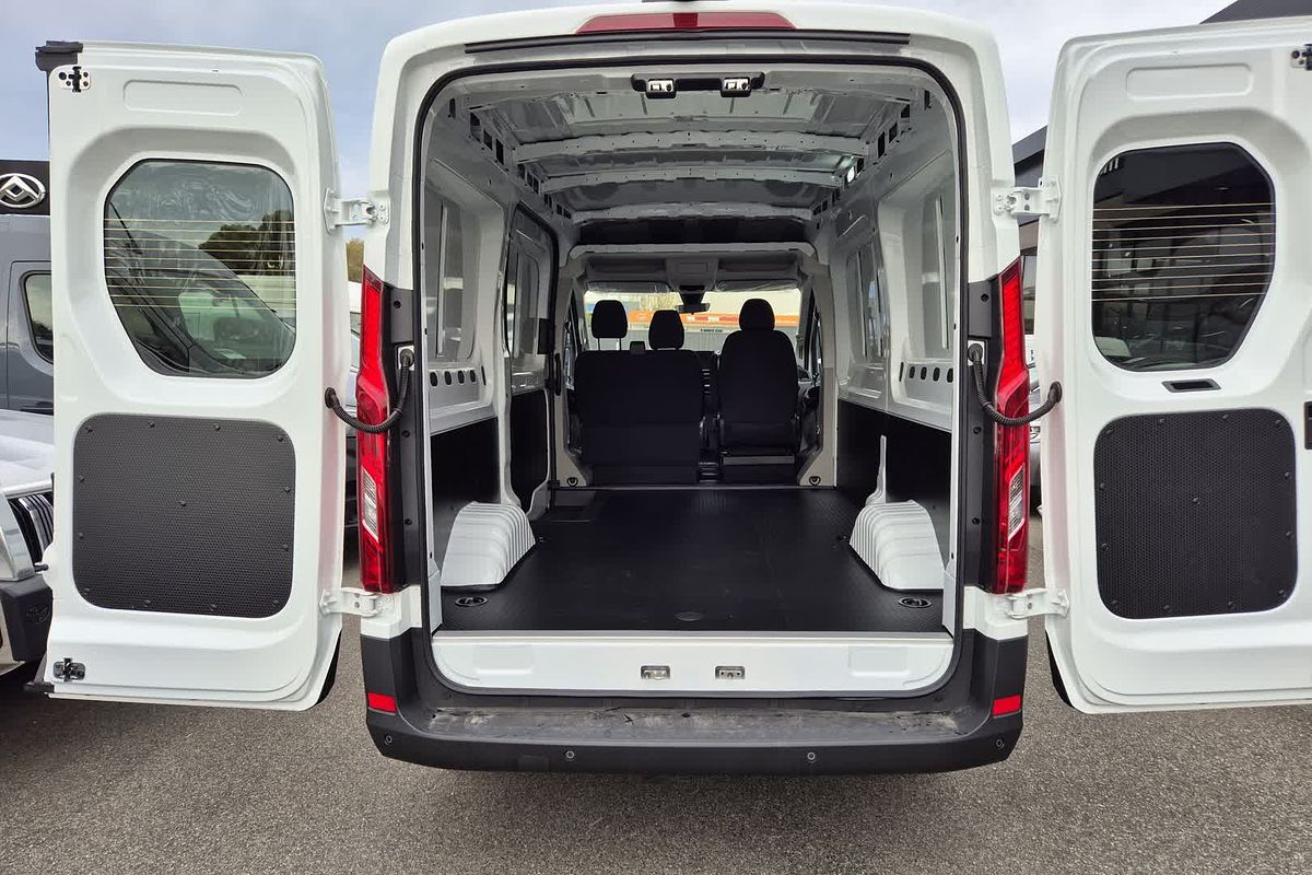 2025 LDV Deliver 9