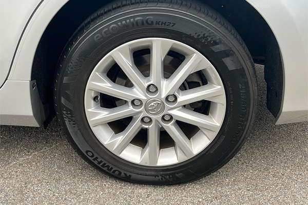 2017 Toyota Camry Altise ASV50R