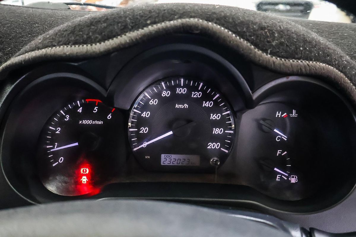 2012 Toyota Hilux SR KUN26R 4X4