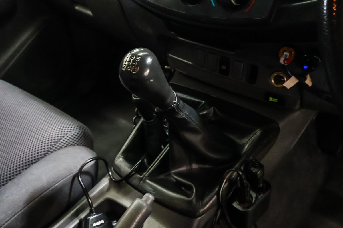 2012 Toyota Hilux SR KUN26R 4X4