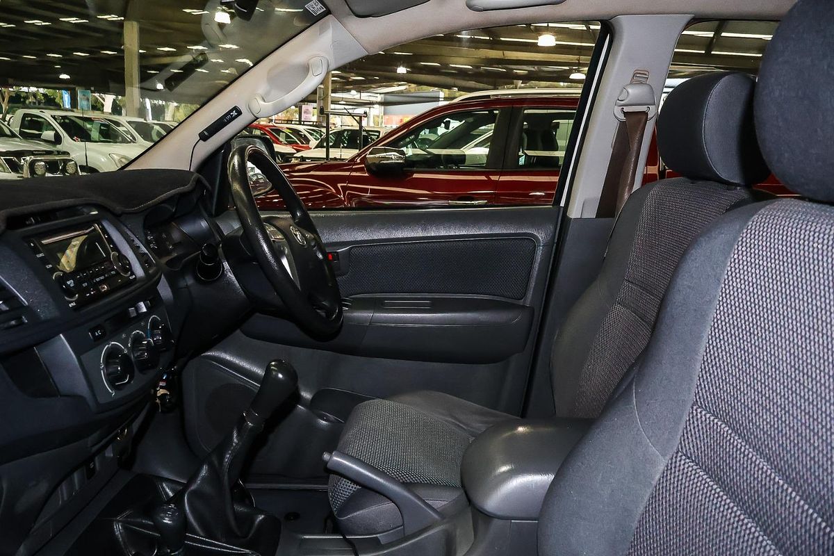 2012 Toyota Hilux SR KUN26R 4X4