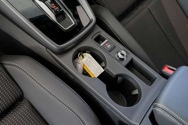 2024 Audi A3 35 TFSI S line GY