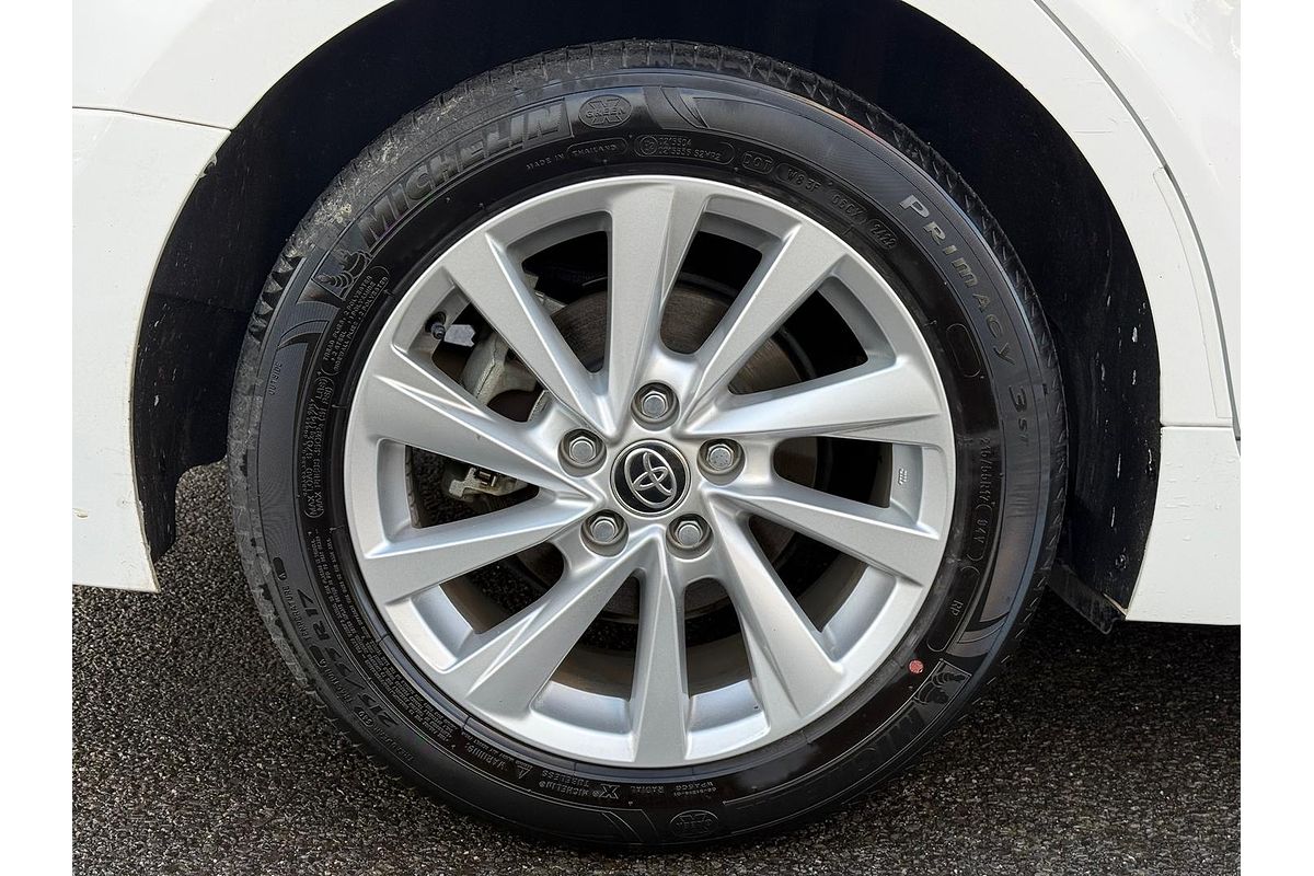 2022 Toyota Camry Ascent Sport AXVH70R