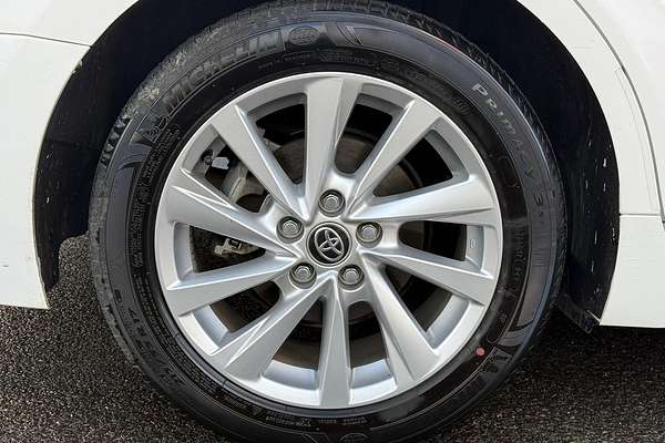 2022 Toyota Camry Ascent Sport AXVH70R