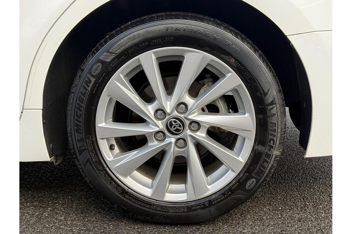 2022 Toyota Camry Ascent Sport AXVH70R