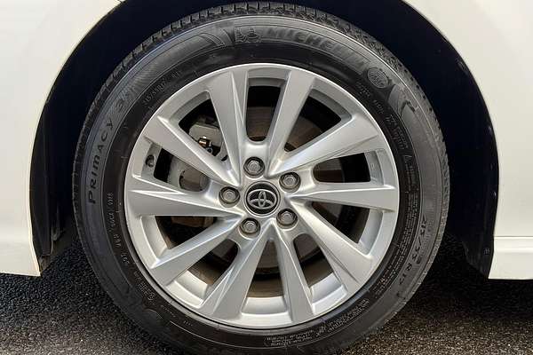 2022 Toyota Camry Ascent Sport AXVH70R