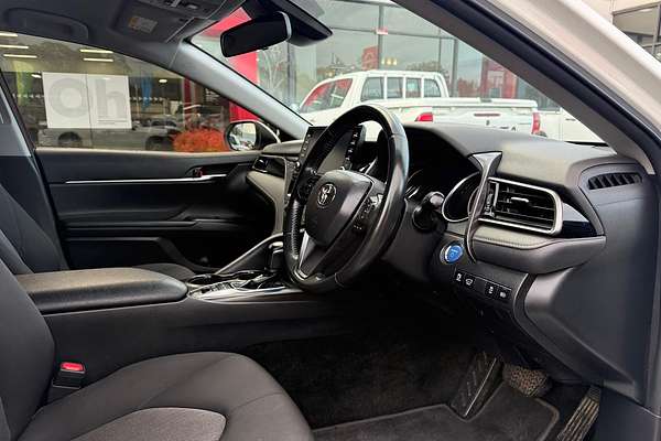 2022 Toyota Camry Ascent Sport AXVH70R