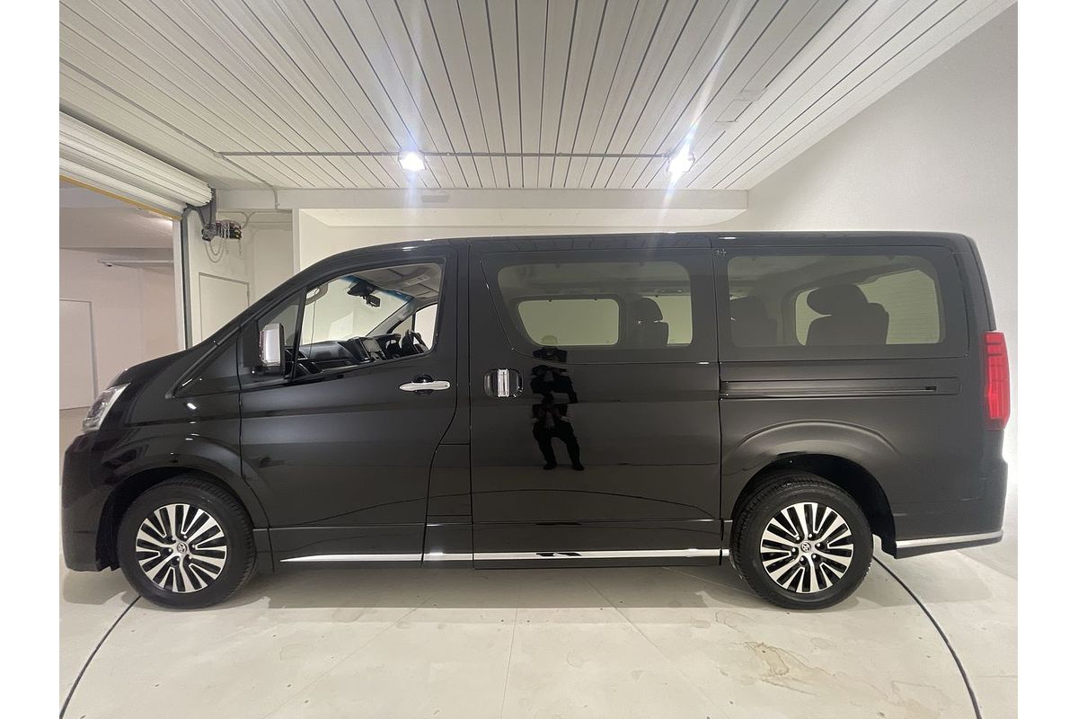 2019 Toyota Granvia VX GDH303R