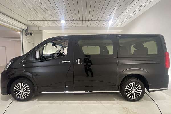 2019 Toyota Granvia VX GDH303R