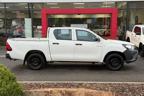2016 Toyota Hilux Workmate TGN121R Rear Wheel Drive