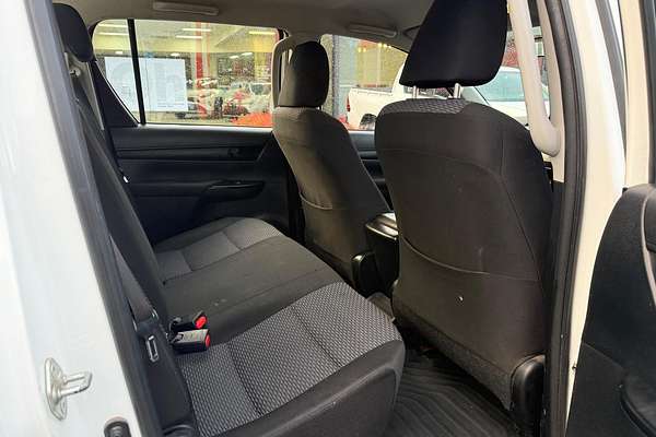 2016 Toyota Hilux Workmate TGN121R Rear Wheel Drive