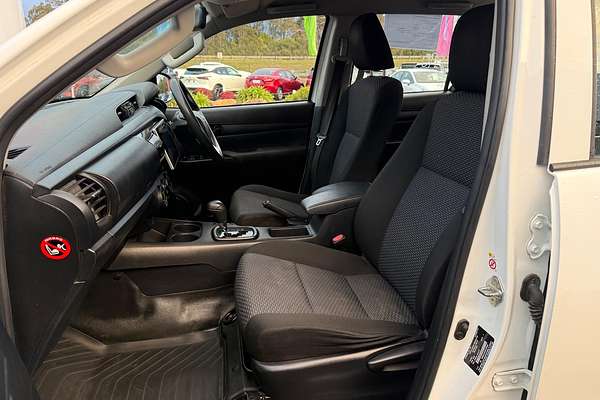 2016 Toyota Hilux Workmate TGN121R Rear Wheel Drive