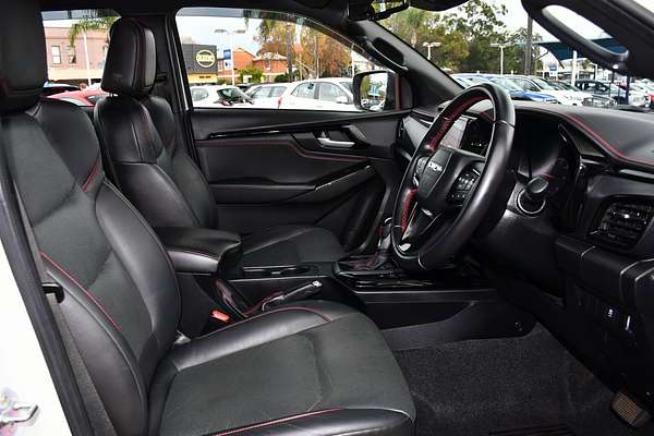 2022 Isuzu D-MAX X-TERRAIN 4X4