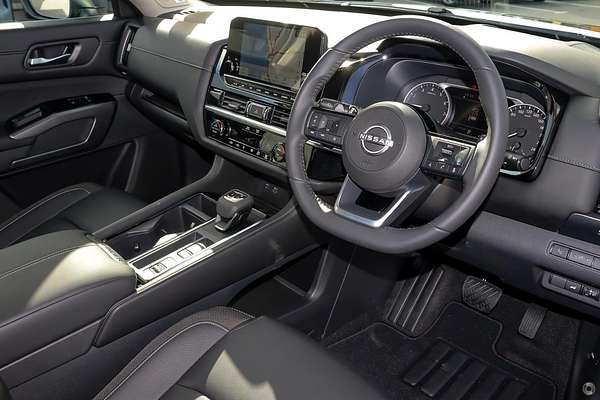 2024 Nissan Pathfinder Ti R53