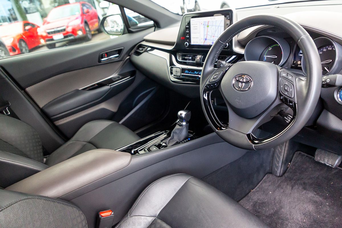 2023 Toyota C-HR